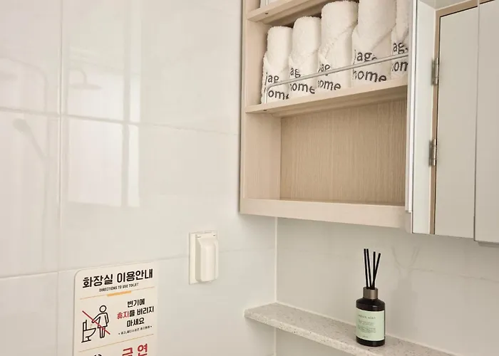 Jagal Stay#new Stay# Cheonho Station 2min#잠실#올림픽공원#감성2br #6인#kspo#65"tv Seul