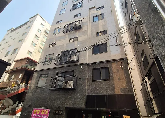 Appartamento Jagal Stay#new Stay# Cheonho Station 2min#잠실#올림픽공원#감성2br #6인#kspo#65"tv Seul